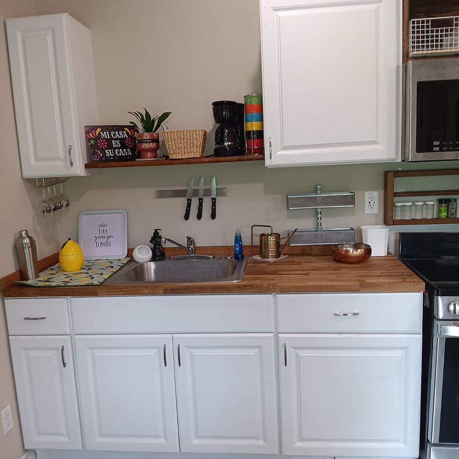Plenty of prepping area for your meals