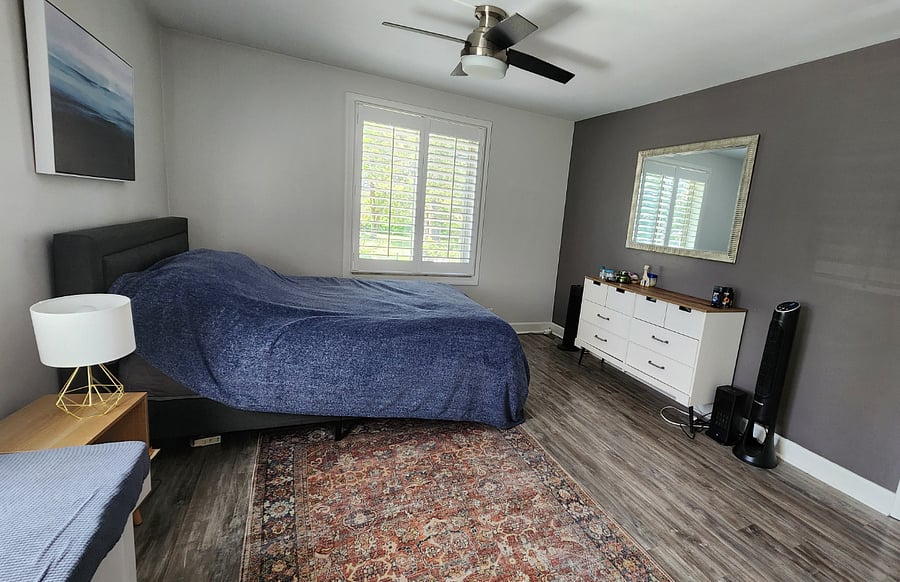 Bedroom with drawer