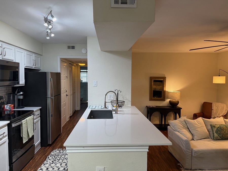 Furnished Finder property 849658_1 photo 14