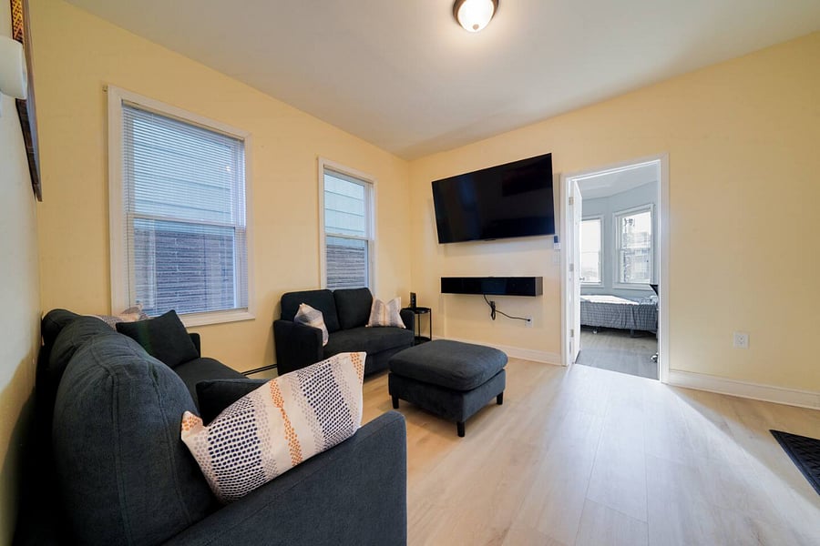 Furnished Finder property 849711_1 photo 3