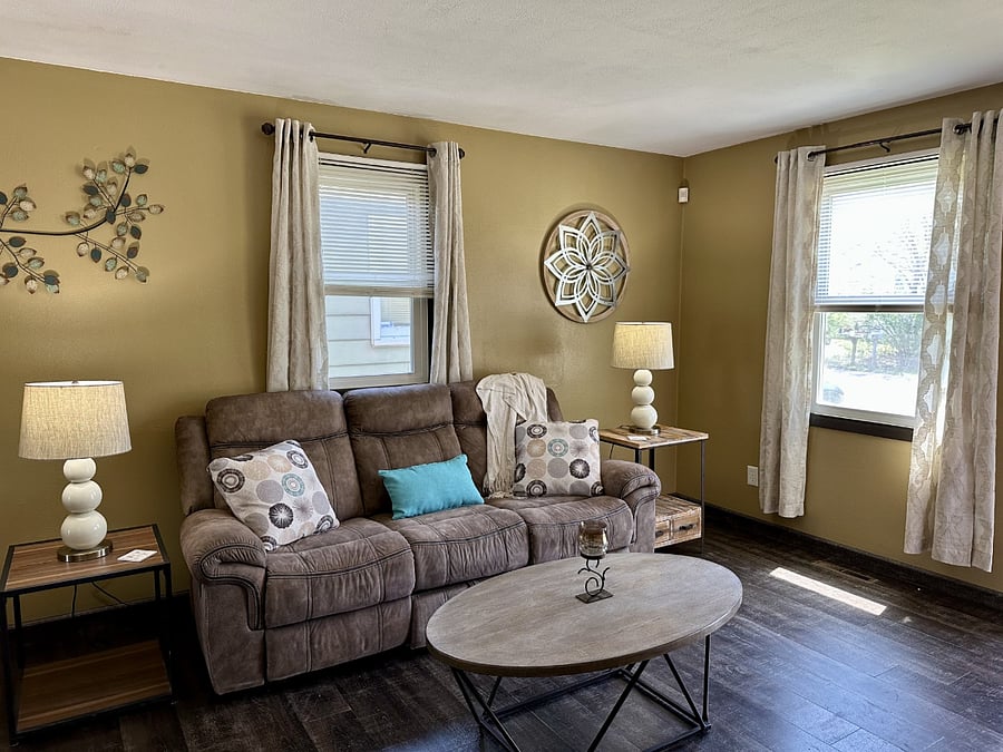 Furnished Finder property 849719_1 photo 1