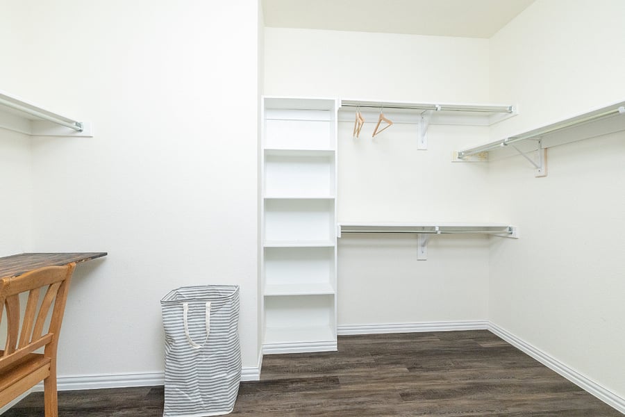 Primary bedroom
+Walk-in closet
+Desk space