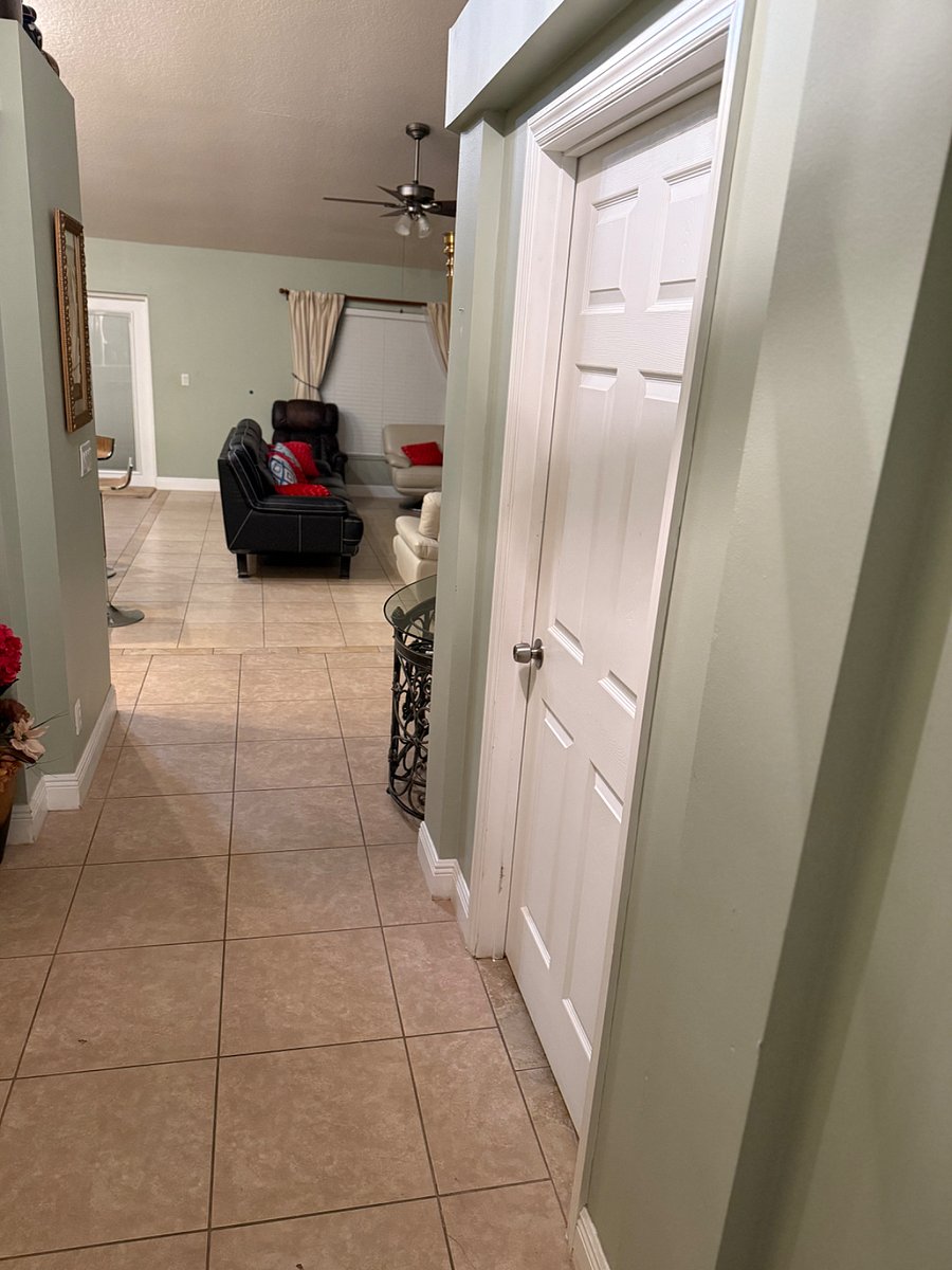 Furnished Finder property 849832_1 photo 25