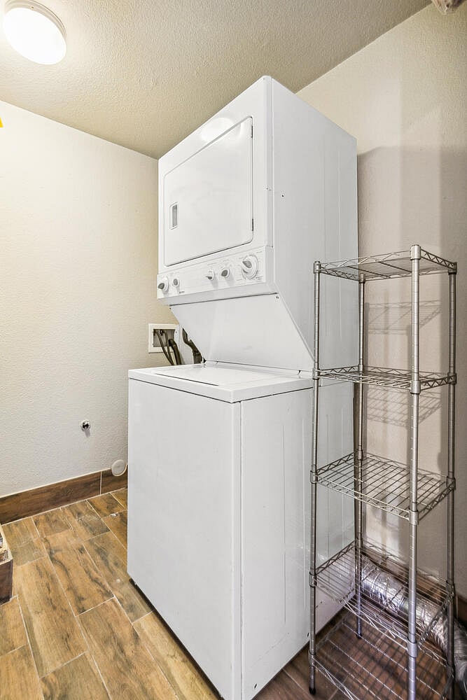 Furnished Finder property 849833_1 photo 28