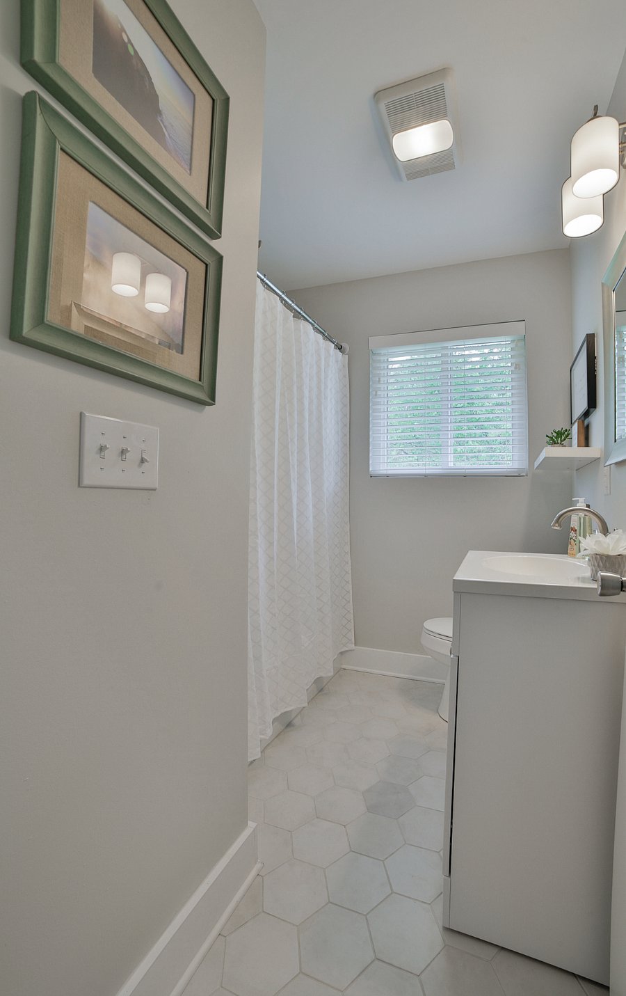 Furnished Finder property 849838_1 photo 24