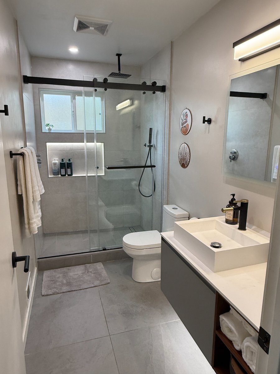 full bath 2