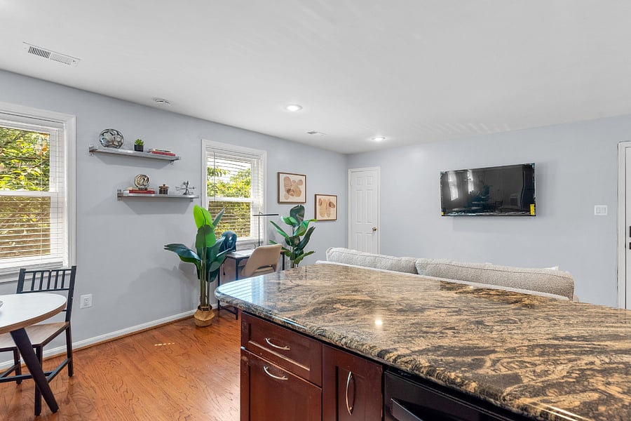 Furnished Finder property 849853_1 photo 12