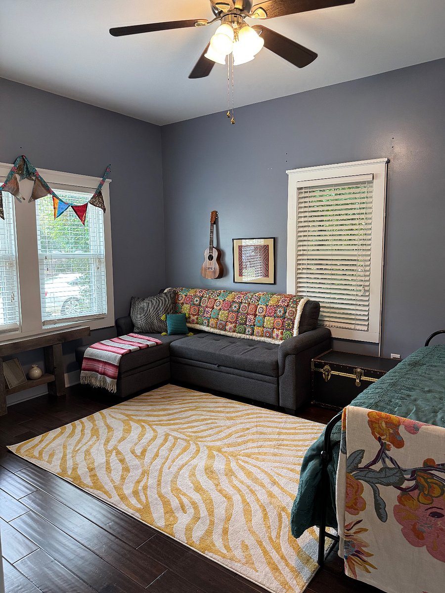 Front bedroom.