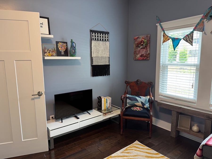 Front bedroom.