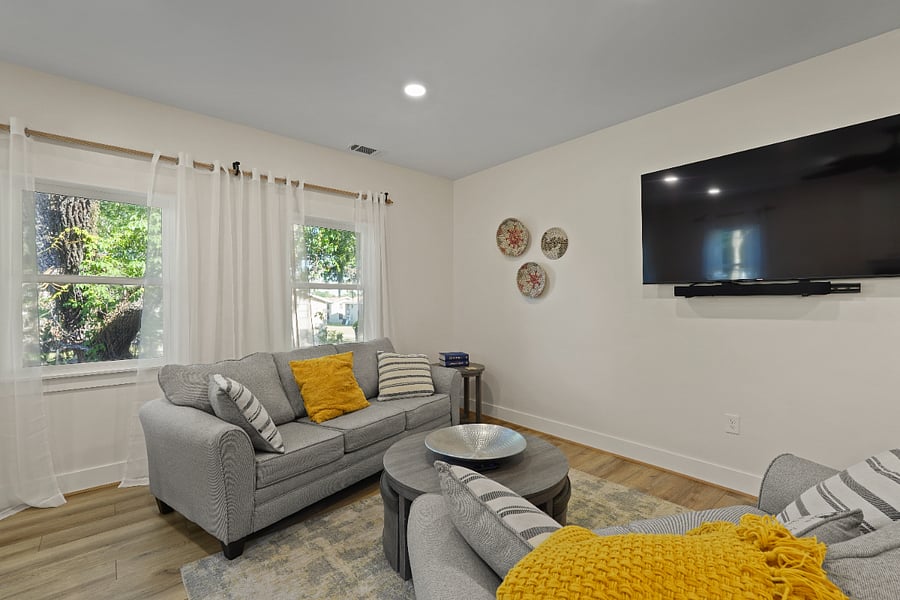 Furnished Finder property 849903_1 photo 8