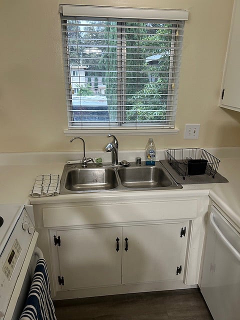 Furnished Finder property 849955_1 photo 11