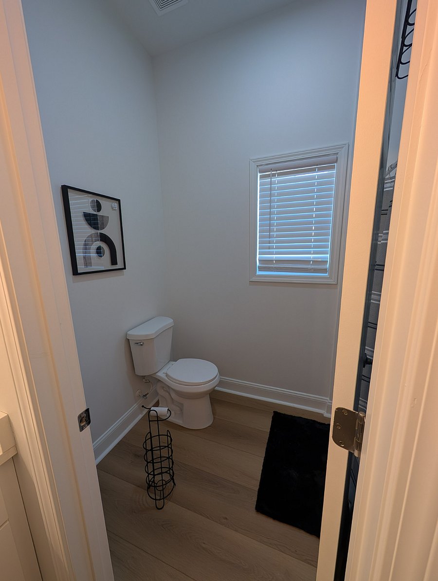 Furnished Finder property 850002_1 photo 16