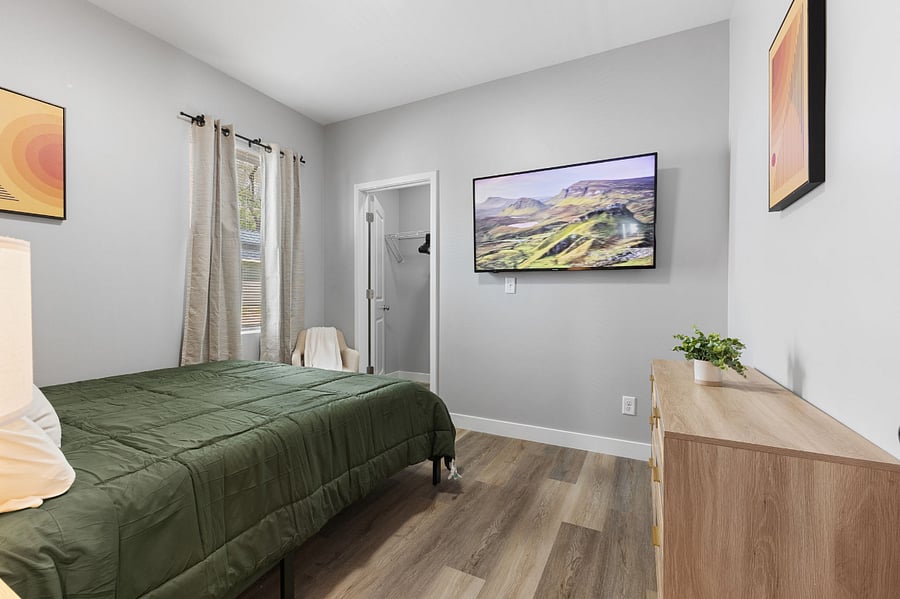 Furnished Finder property 850009_1 photo 7