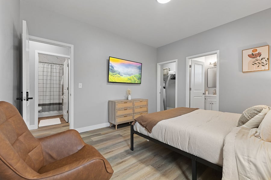 Furnished Finder property 850009_1 photo 9