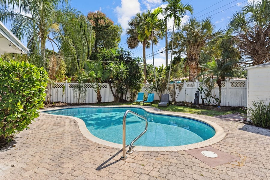 Furnished Finder property 850030_1 photo 19