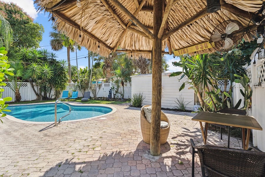 Furnished Finder property 850030_1 photo 27