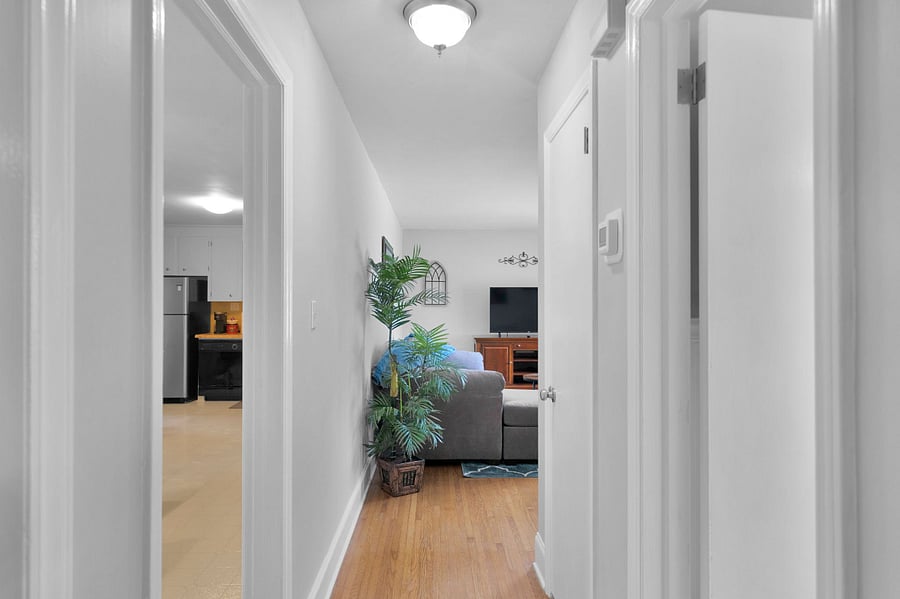 Furnished Finder property 850060_1 photo 17