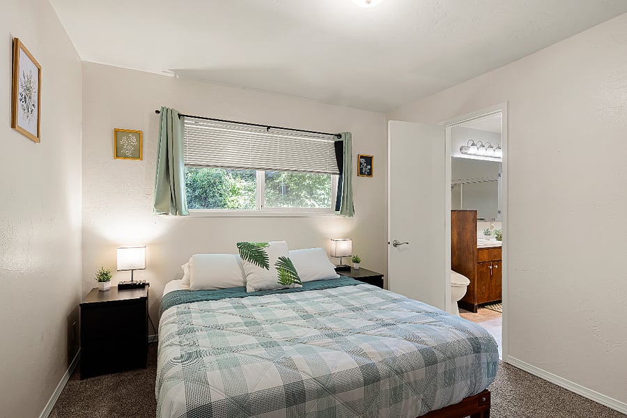 Furnished Finder property 850089_1 photo 15