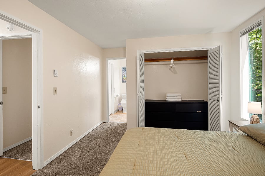 Furnished Finder property 850089_1 photo 12
