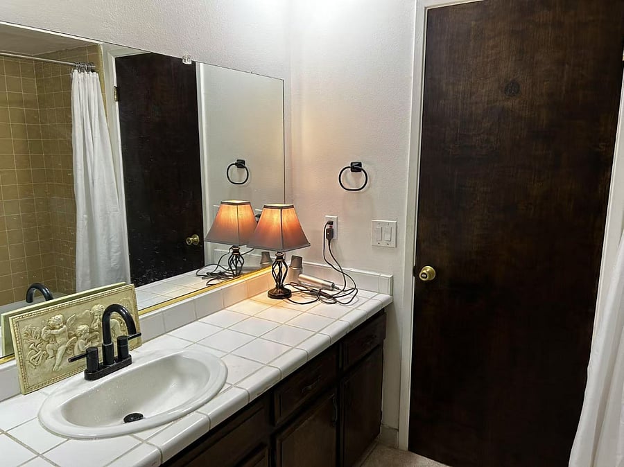 Furnished Finder property 850116_1 photo 14