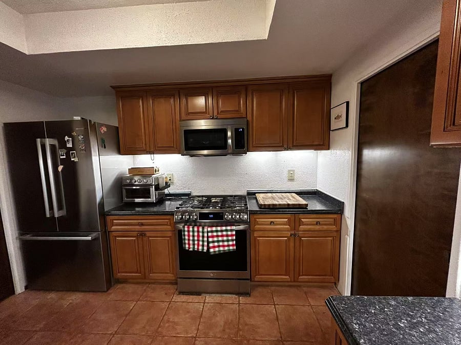 Furnished Finder property 850116_1 photo 10