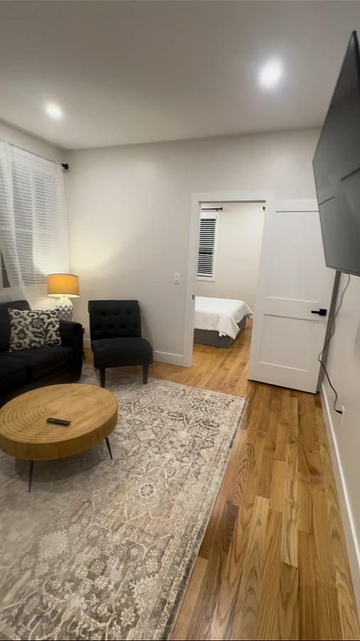 Furnished Finder property 850134_1 photo 11