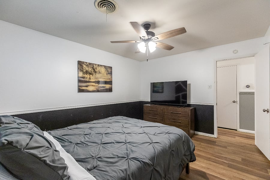 Furnished Finder property 850152_1 photo 20