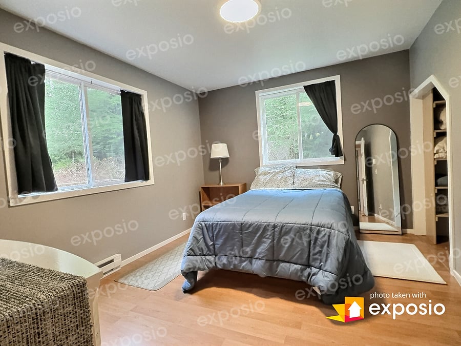2nd bedroom downstairs