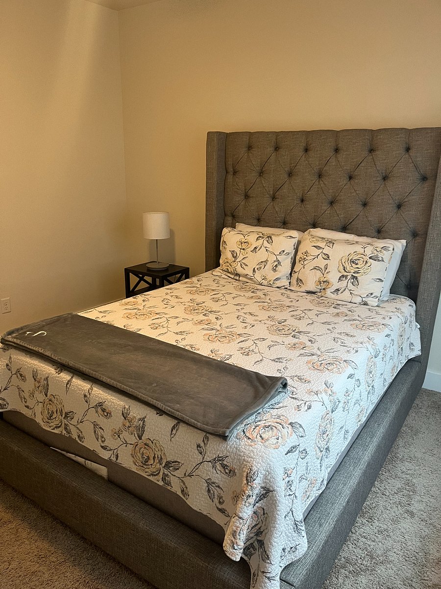 Furnished Finder property 850178_1 photo 2