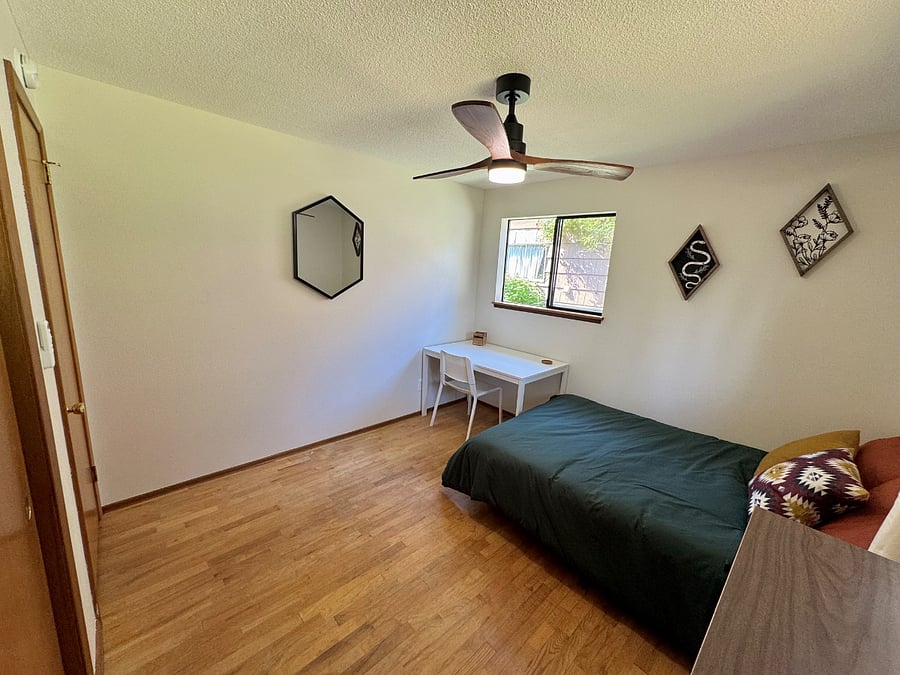 Furnished Finder property 850194_1 photo 17