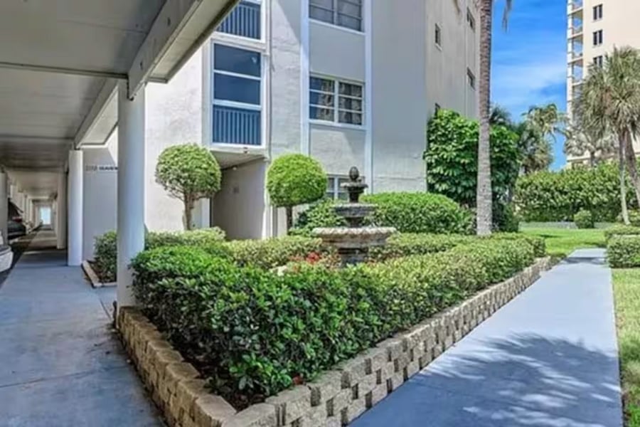 Furnished Finder property 850219_1 photo 24