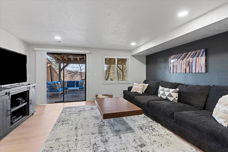 Furnished Finder property 850231_1 photo 24