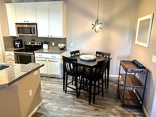 Furnished Finder property 850236_1 photo 4