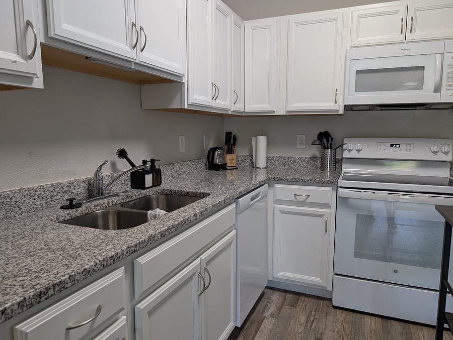 Furnished Finder property 850243_1 photo 5