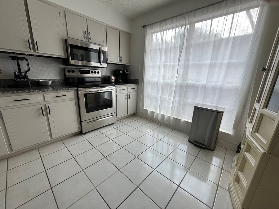 Furnished Finder property 850249_1 photo 14