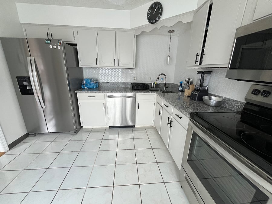Furnished Finder property 850249_1 photo 12