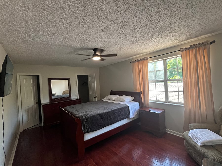Furnished Finder property 850249_1 photo 21