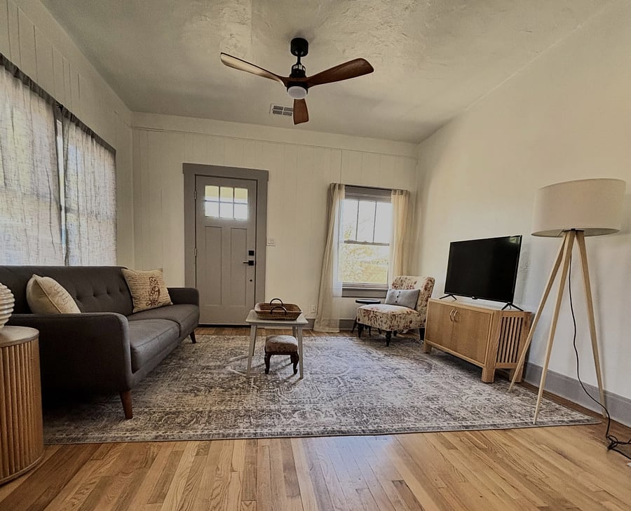 Furnished Finder property 850260_1 photo 4