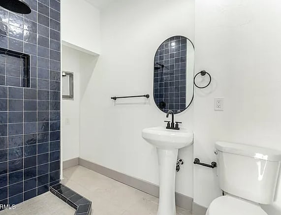 Furnished Finder property 850260_1 photo 5