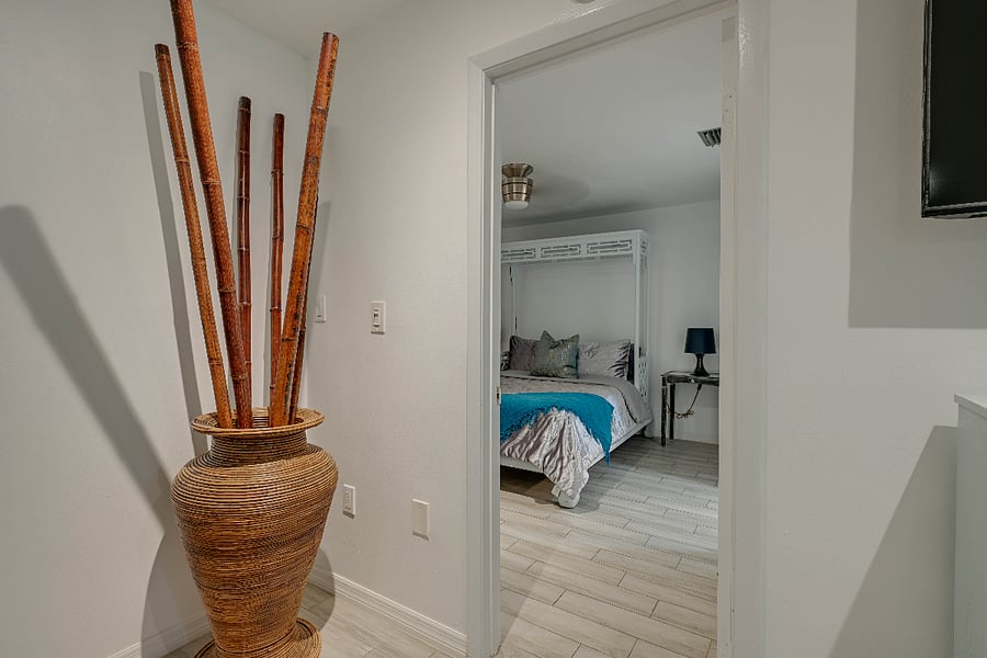 Furnished Finder property 850285_1 photo 30
