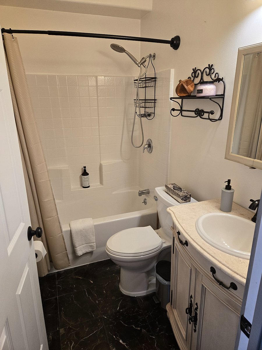 Furnished Finder property 850295_1 photo 4