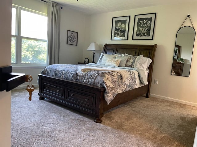 Furnished Finder property 850300_1 photo 22