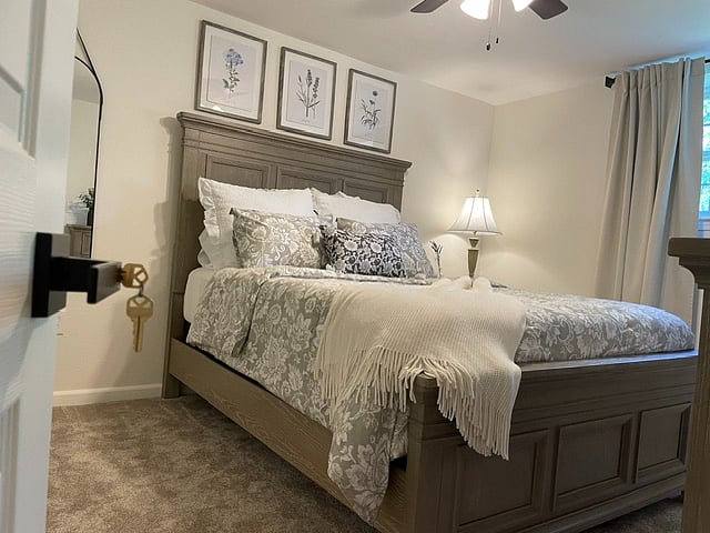 Furnished Finder property 850300_3 photo 28