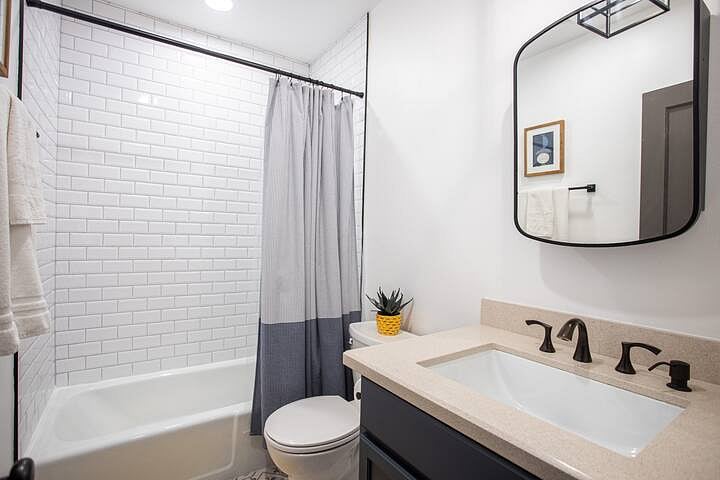 Furnished Finder property 850306_1 photo 12