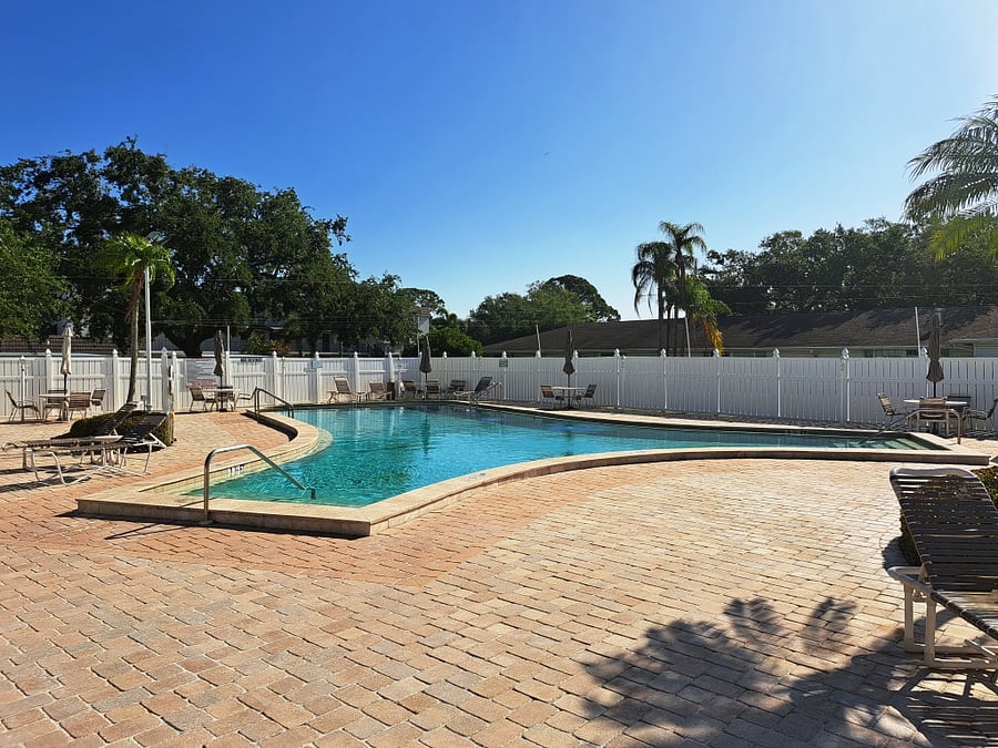 Furnished Finder property 850310_1 photo 22