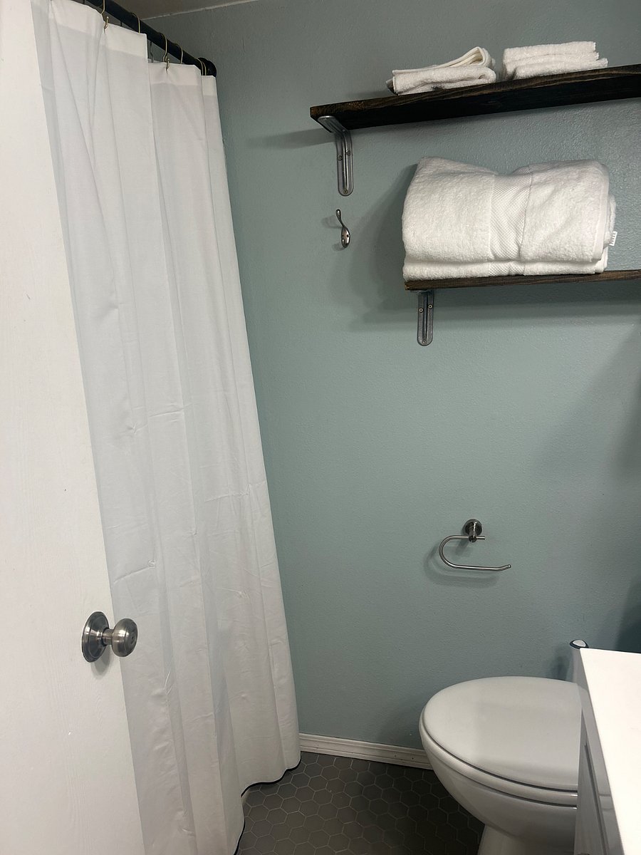 Furnished Finder property 850366_1 photo 9