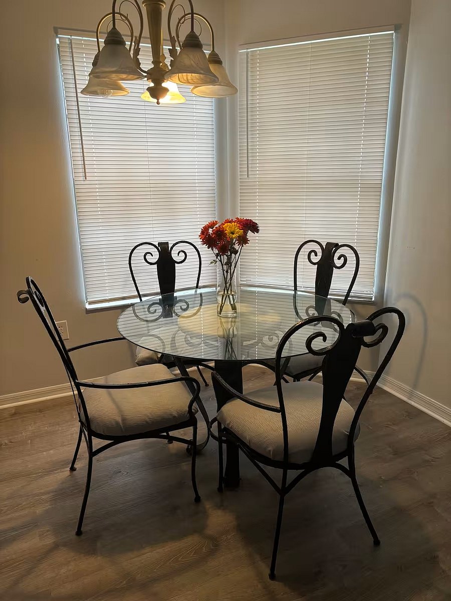 Furnished Finder property 850368_1 photo 6