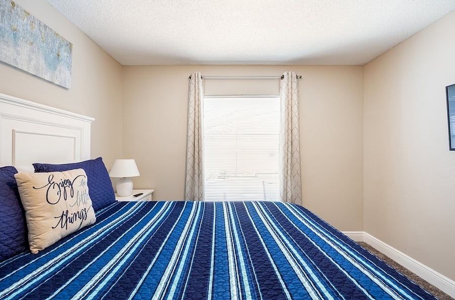 Queen Bedroom
