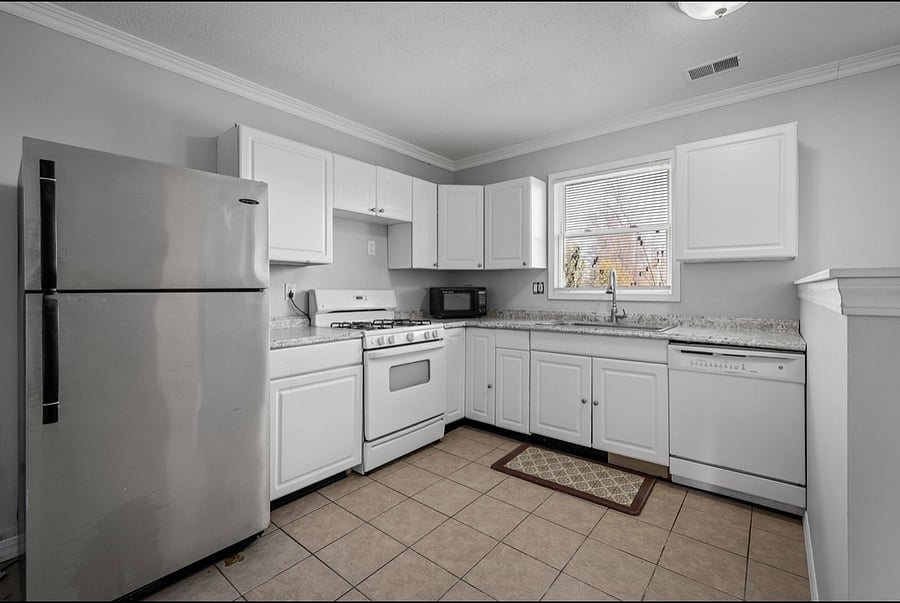 kitchen layout before update