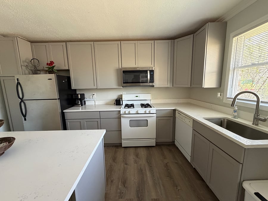 Furnished Finder property 850435_1 photo 9